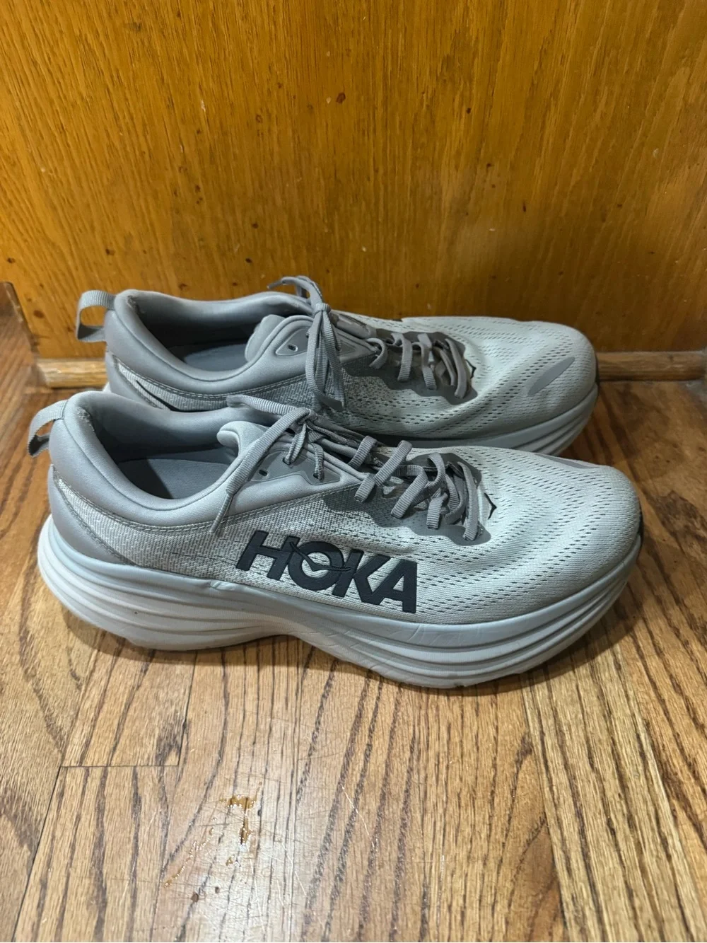 Men’s HOKA Bondi Gray Running Shoes Size 12D